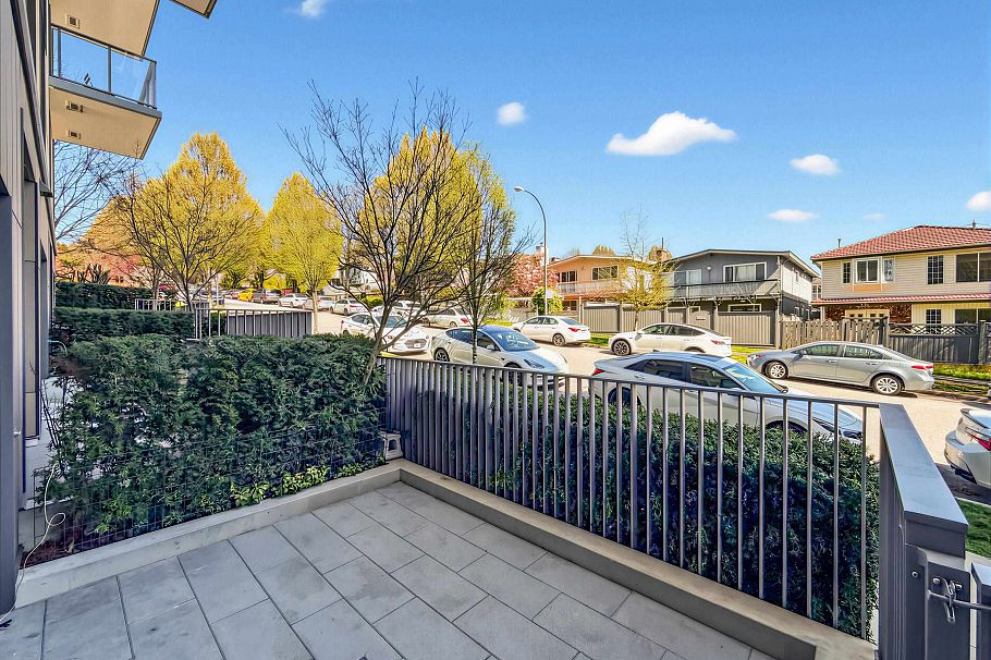 8111 Chester Street Vancouver, BC - 3