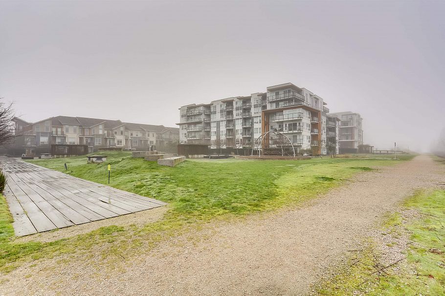 608 10177 River Drive Richmond, BC - 28