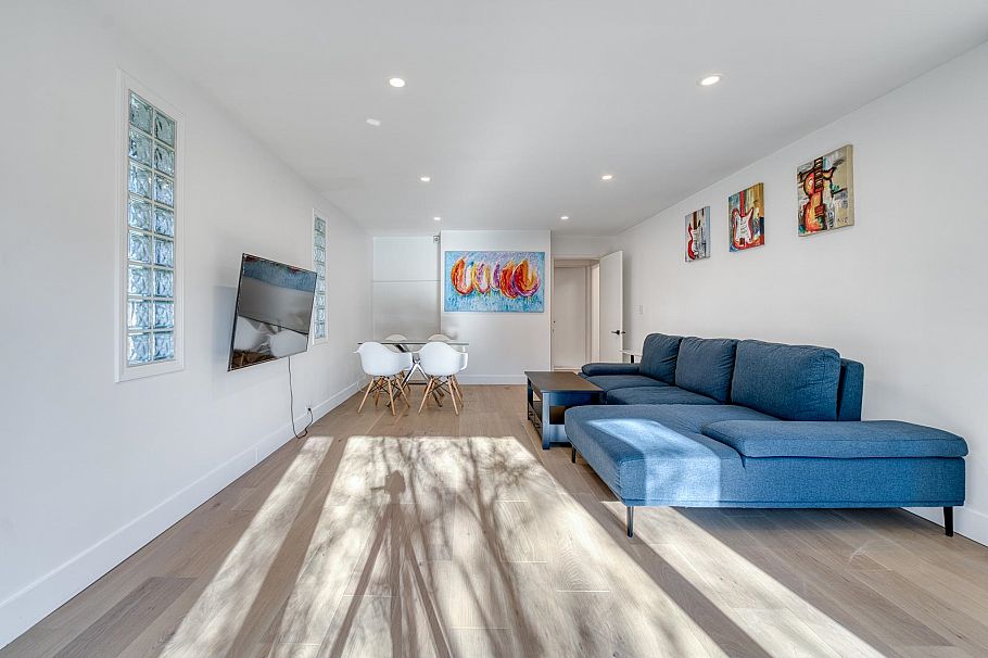 4377 W 12th Avenue Vancouver, BC - 16