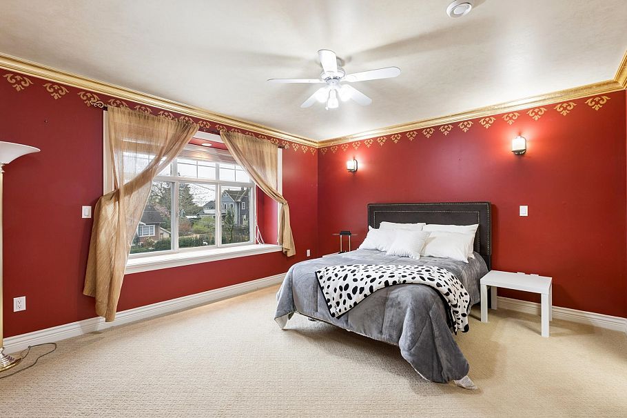 418 E 13th Street North Vancouver, BC - 21