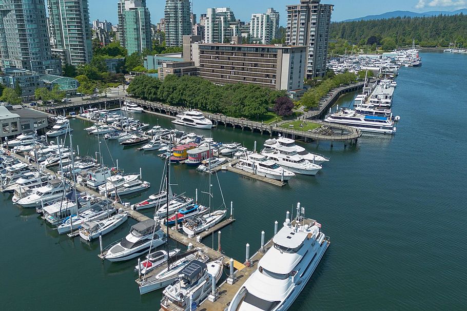 13C 1500 Alberni Street Vancouver, BC - 33