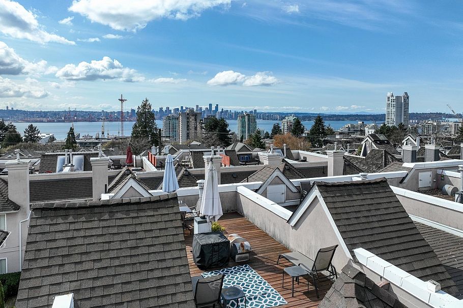 104 225 E 6th Street North Vancouver, BC - 35