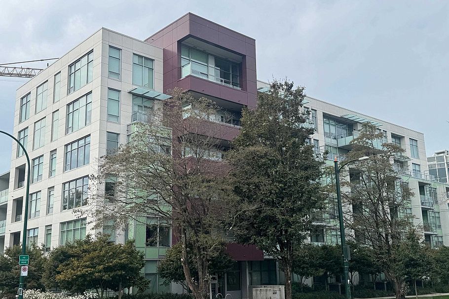 111 5077 Cambie Street Vancouver, BC - 2