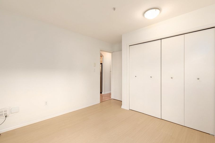 203 876 W 14th Avenue Vancouver, BC - 17