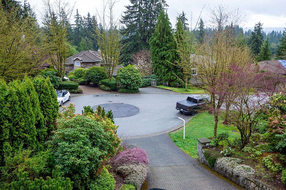 3973 Braemar Place North Vancouver, BC - 27