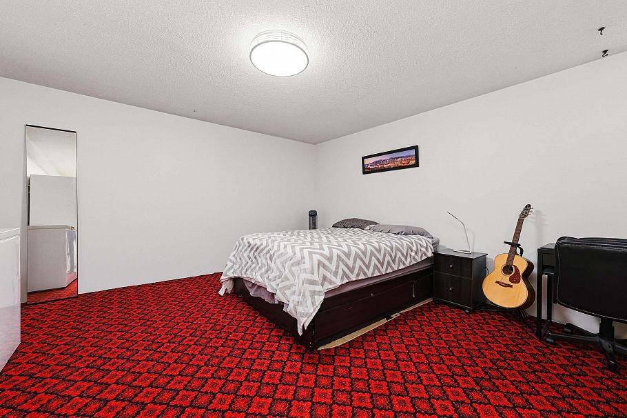 841 Old Lillooet Road North Vancouver, BC - 27