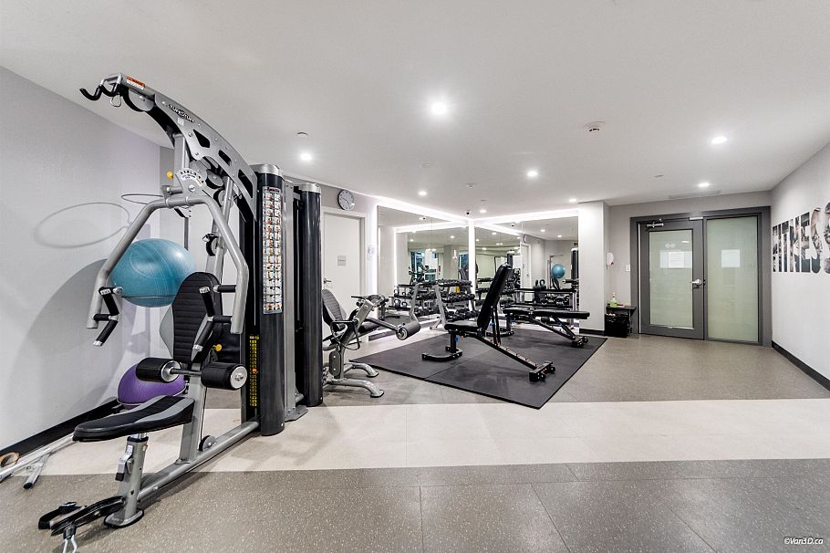 402 3533 Ross Drive Vancouver, BC - 23