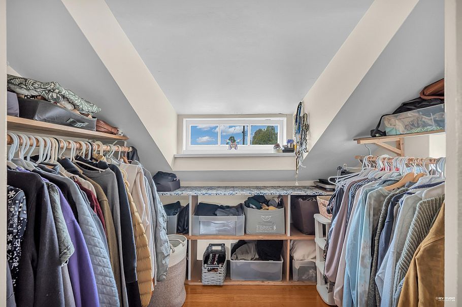 378 E 59th Avenue Vancouver, BC - 11