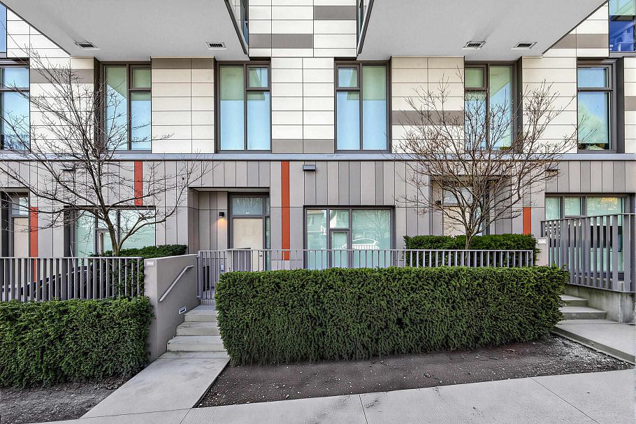 8111 Chester Street Vancouver, BC - 1