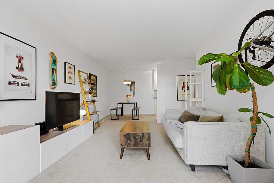 105 307 W 2nd Street North Vancouver, BC - 11