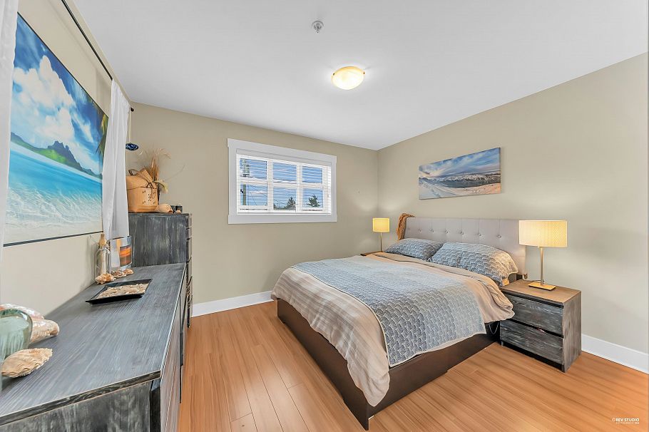 723 E 12th Avenue Vancouver, BC - 17