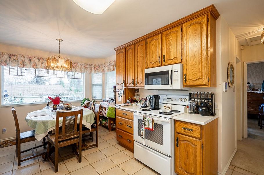 7430 Boundary Road Burnaby, BC - 15