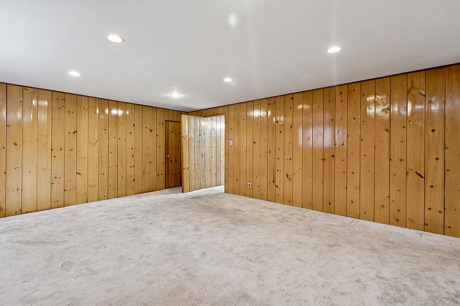 133 W 63rd Avenue Vancouver, BC - 31