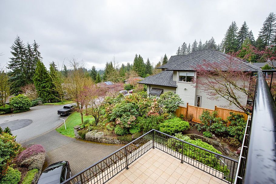 3973 Braemar Place North Vancouver, BC - 26