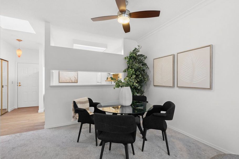 415 121 W 29th Street North Vancouver, BC - 9