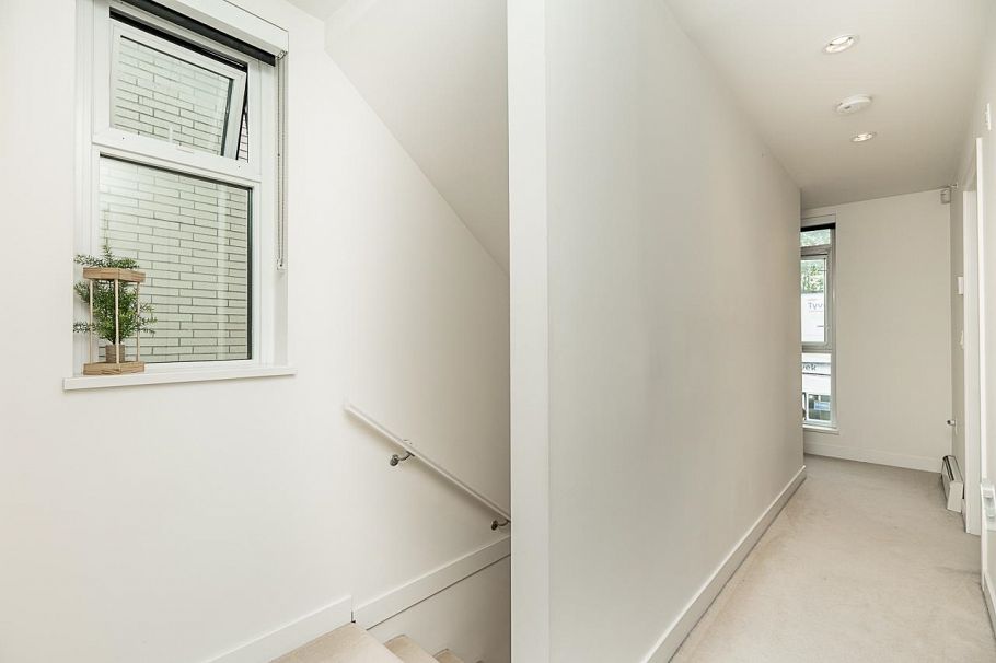 2 589 W King Edward Avenue Vancouver, BC - 9