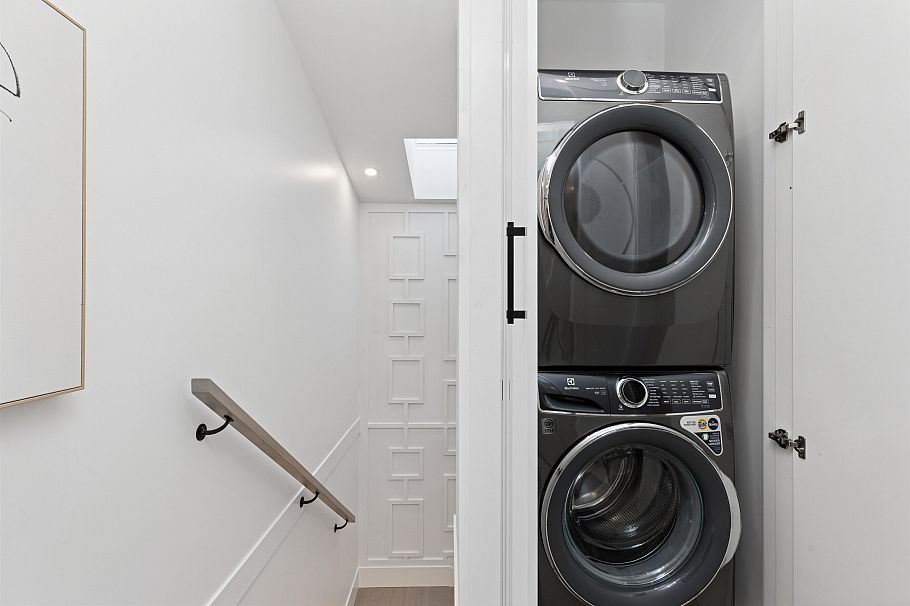 1 847 E 10 Avenue Vancouver, BC - 33