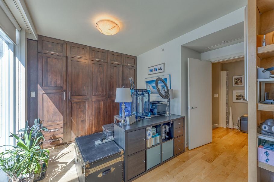 TH29 1295 W Cordova Street Vancouver, BC - 28