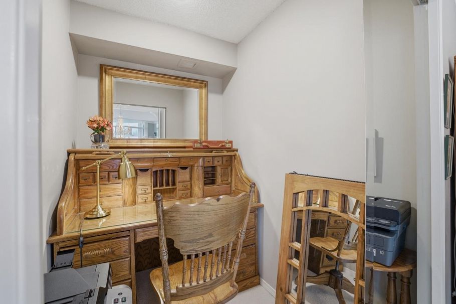 704 995 Roche Point Drive North Vancouver, BC - 12