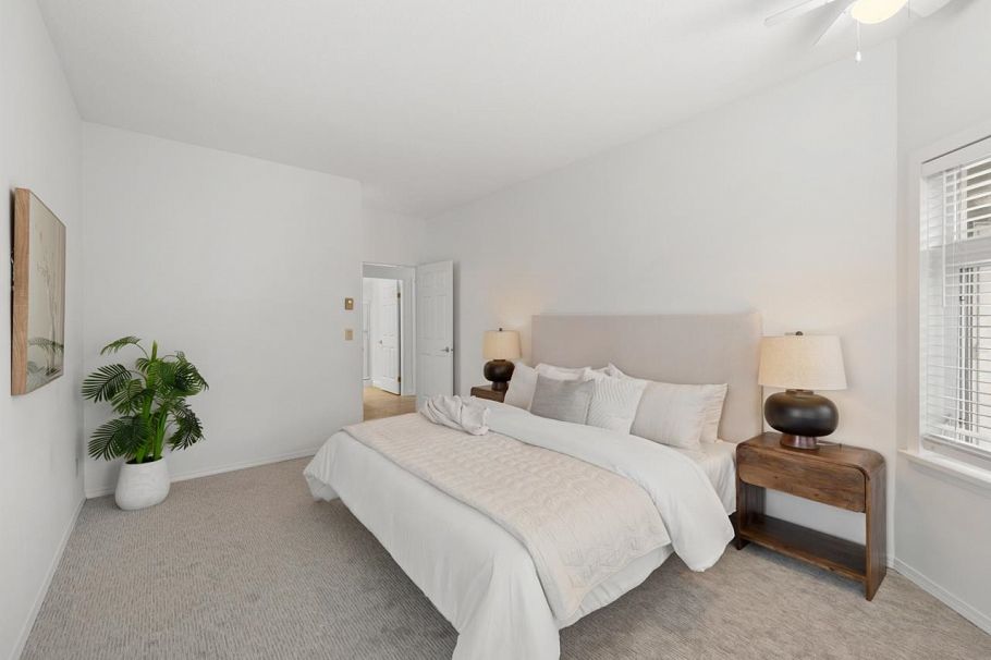 415 121 W 29th Street North Vancouver, BC - 17