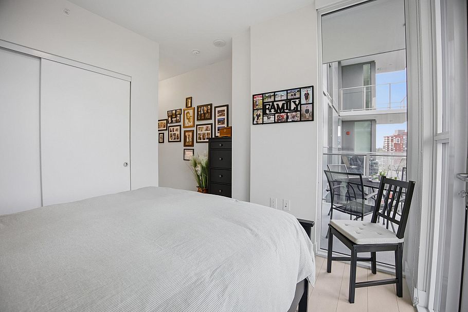 2003 3538 Sawmill Crescent Vancouver, BC - 21