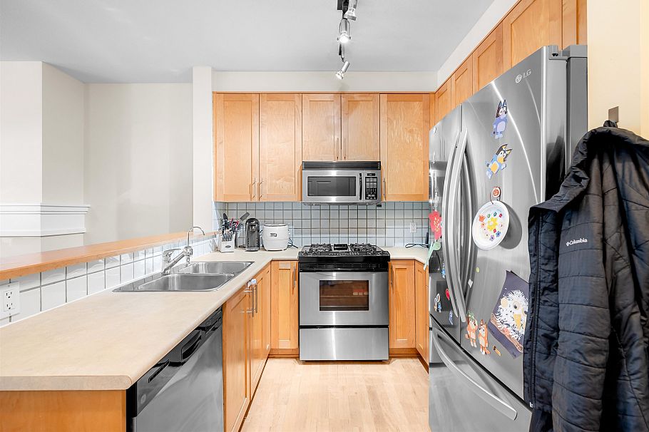 1217 4655 Valley Drive Vancouver, BC - 6