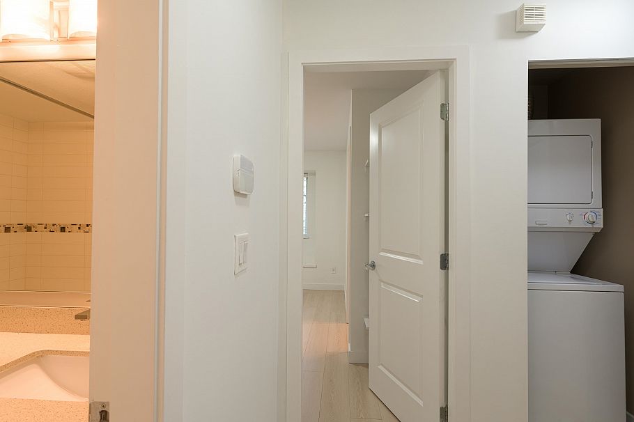 112 3888 Norfolk Street Burnaby, BC - 12