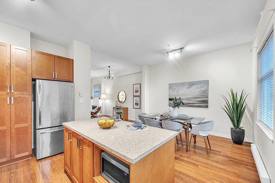 717 Premier Street North Vancouver, BC - 11