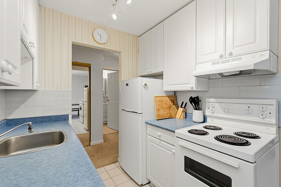 105 307 W 2nd Street North Vancouver, BC - 15