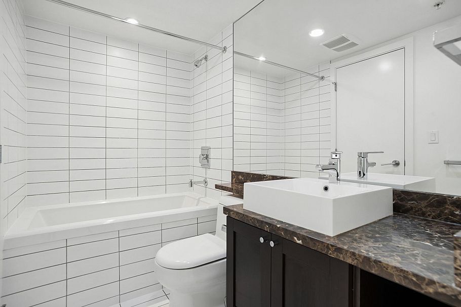 206 4815 Eldorado Mews Vancouver, BC - 10