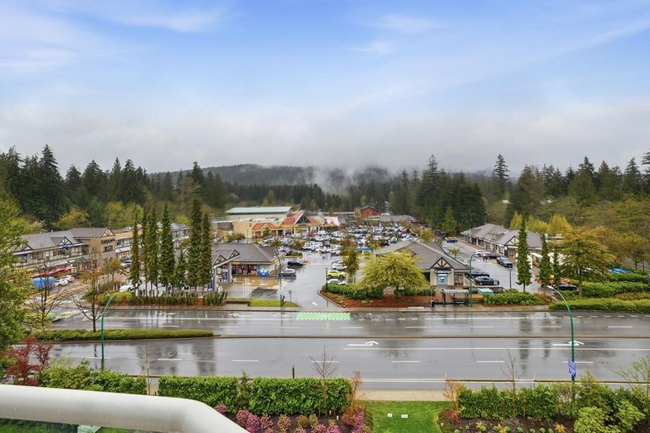 704 995 Roche Point Drive North Vancouver, BC - 28