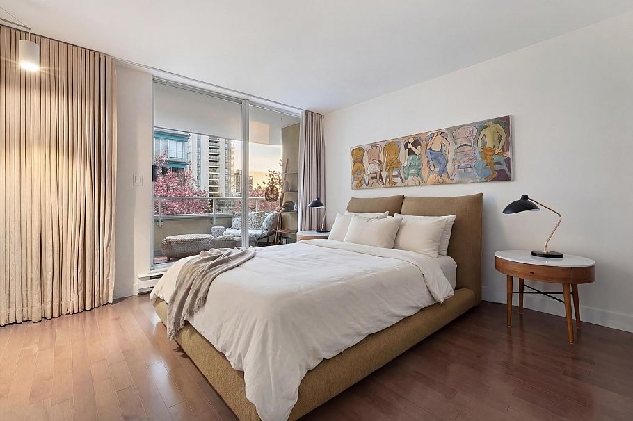 302 1406 Harwood Street Vancouver, BC - 16