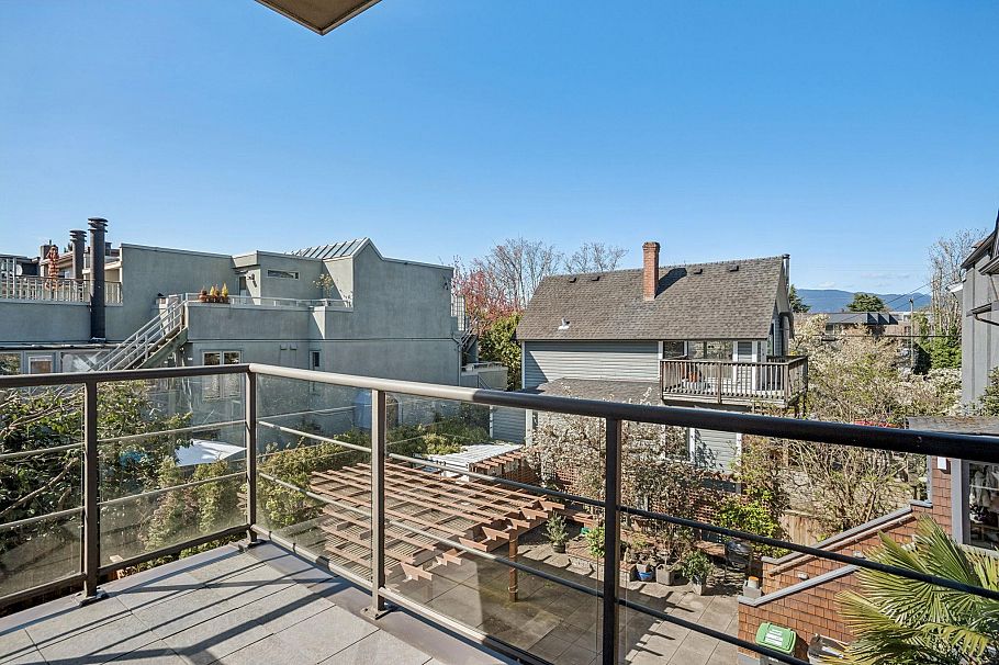 305 2119 Yew Street Vancouver, BC - 18