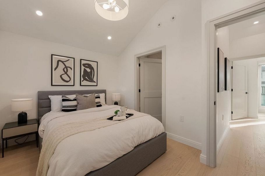 2544 Grant Street Vancouver, BC - 12