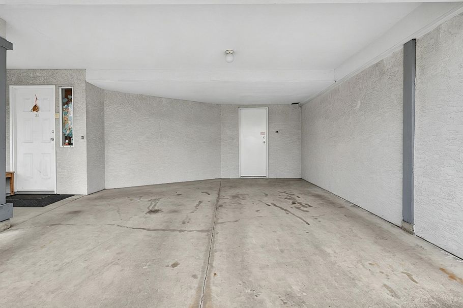 26 3111 Beckman Place Richmond, BC - 3