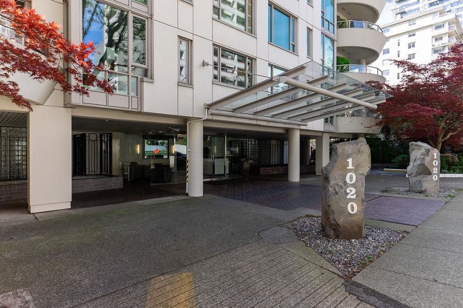 403 1020 Harwood Street Vancouver, BC - 1