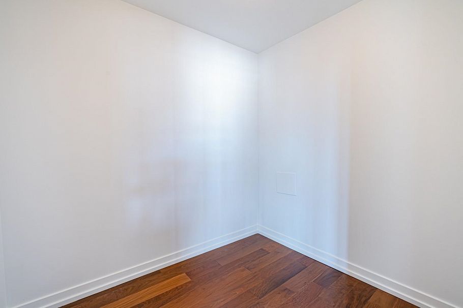 404 1690 W 8th Avenue Vancouver, BC - 7