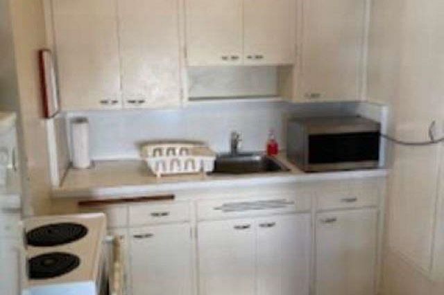 410 1975 Pendrell Street Vancouver, BC - 18