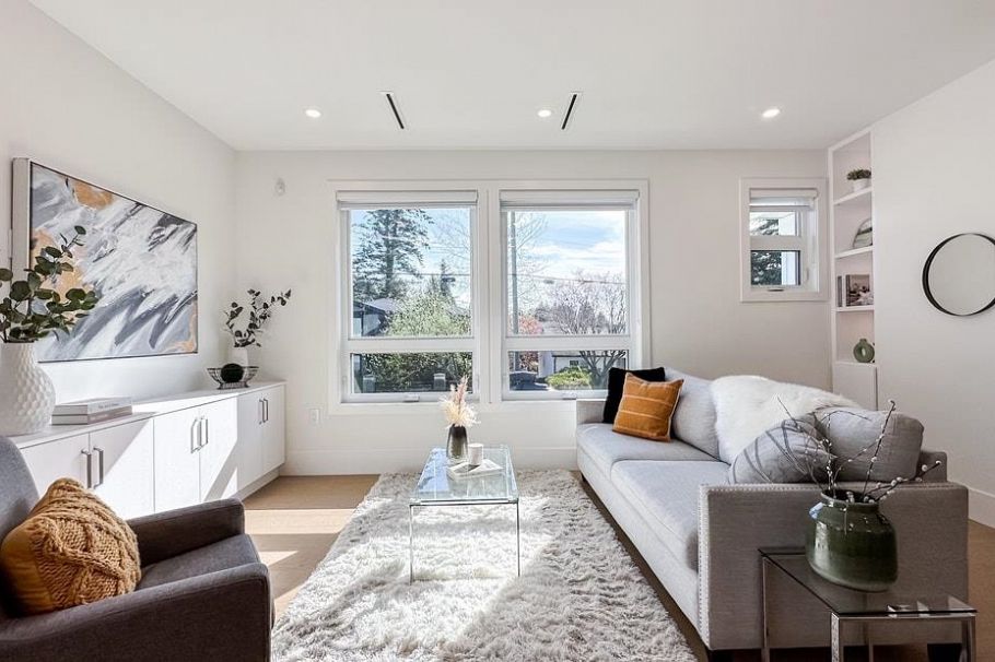 4265 Macdonald Avenue Burnaby, BC - 7