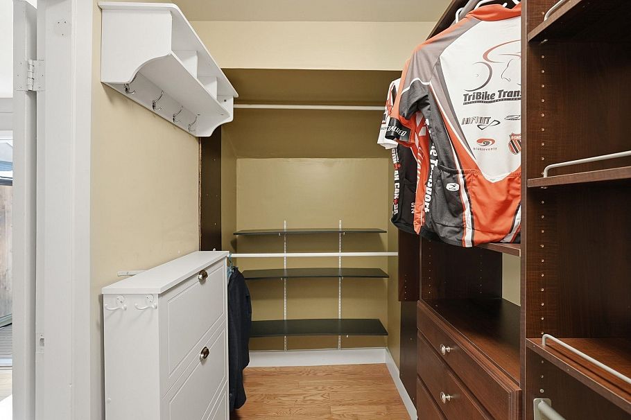 1867 W 11th Avenue Vancouver, BC - 27