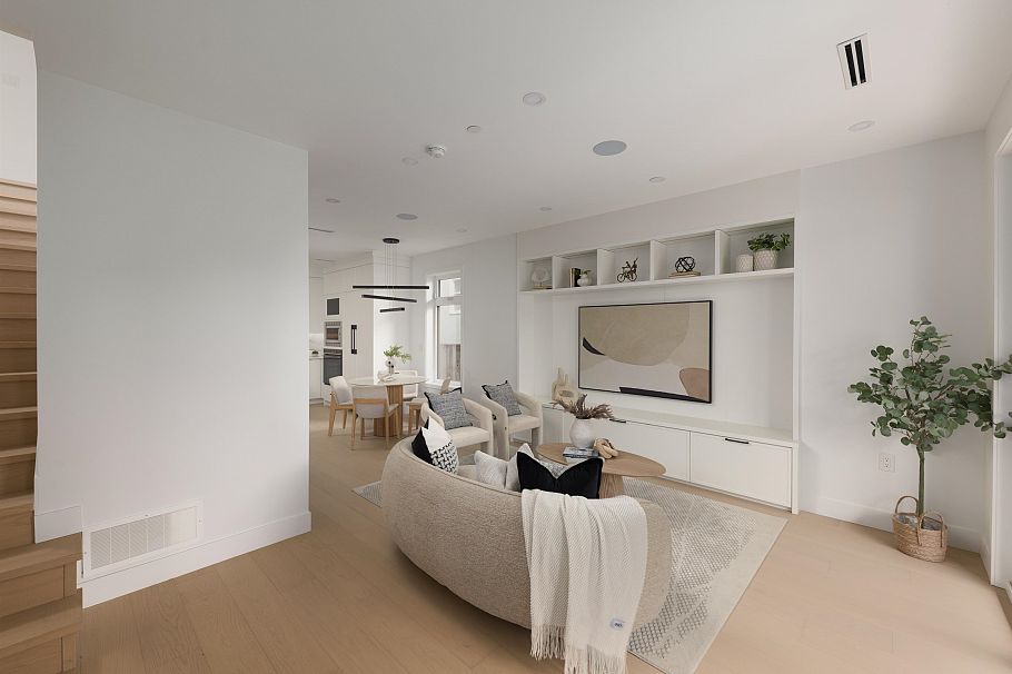 1 419 W 23rd Avenue Vancouver, BC - 3