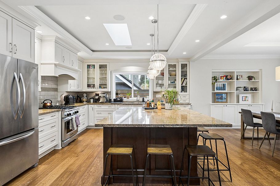 3476 Wellington Crescent North Vancouver, BC - 13