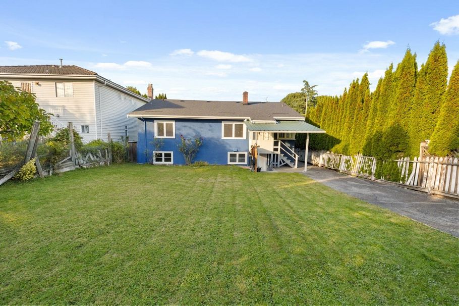 2880 Oxford Street Vancouver, BC - 29