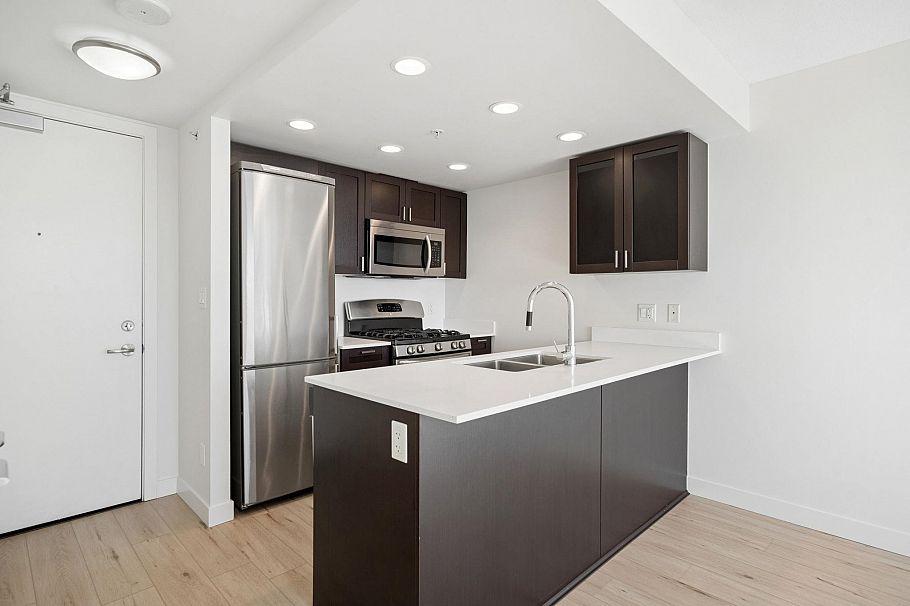 717 4818 Eldorado Mews Vancouver, BC - 7