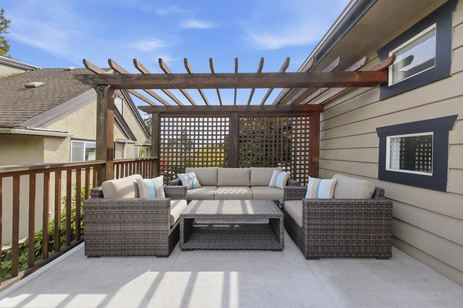 424 E Keith Road North Vancouver, BC - 33