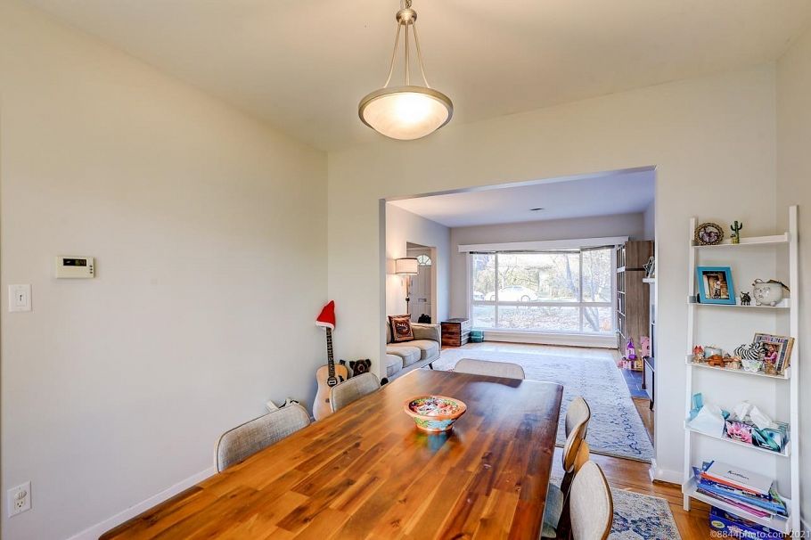 2016 W 48th Avenue Vancouver, BC - 24