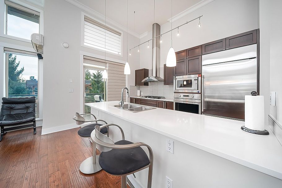 406 5779 Birney Avenue Vancouver, BC - 5