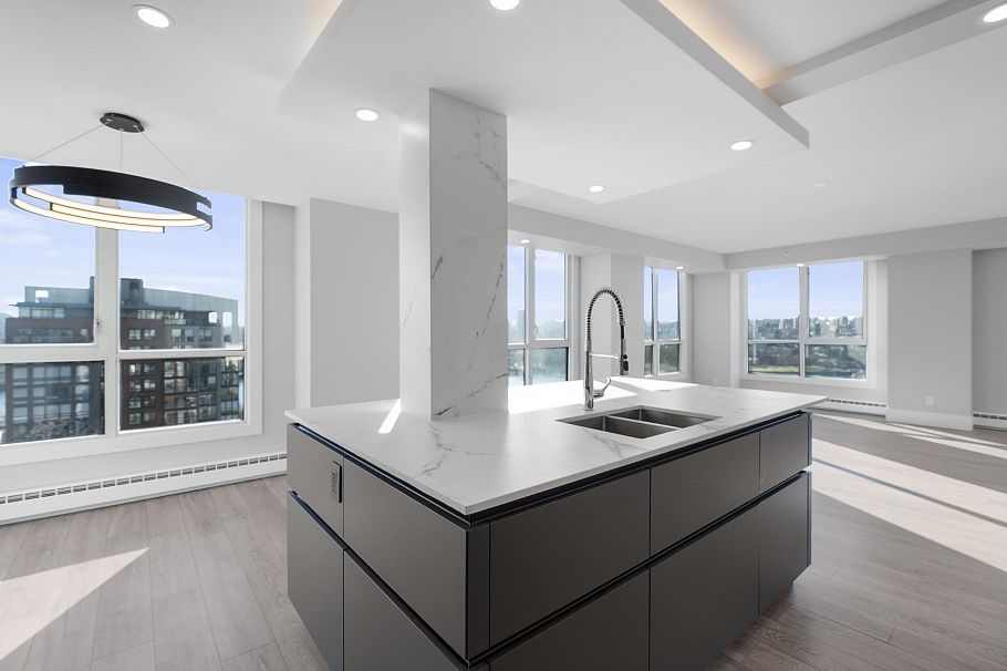 18A 199 Drake Street Vancouver, BC - 22