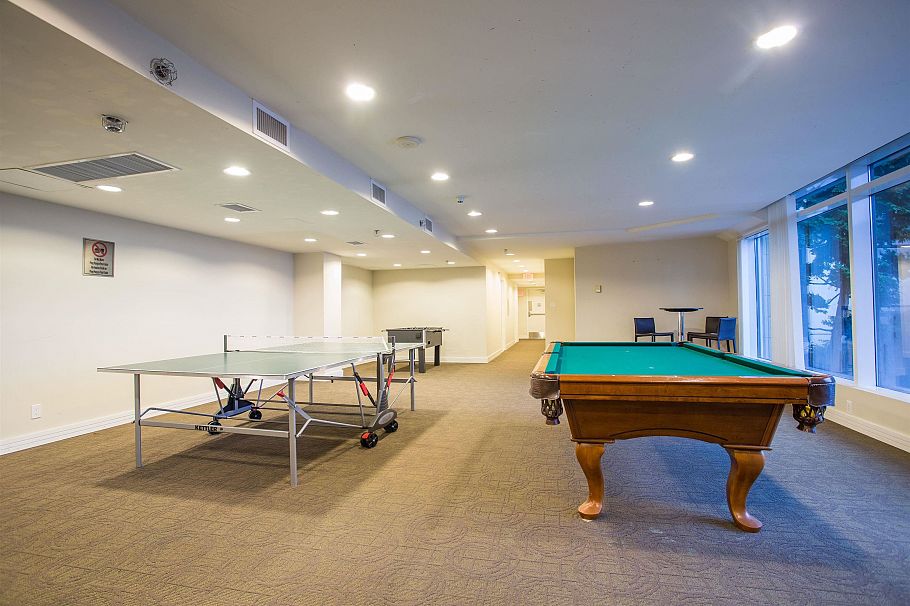 303 185 Victory Ship Way North Vancouver, BC - 24