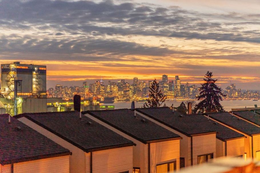 223 650 E 2nd Street North Vancouver, BC - 2